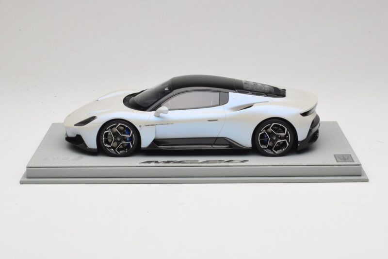 Maserati MC20 Bianco Audace BBR 1:18 P18191AMAS Živica