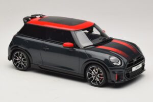 Mini Cooper JCW F66 Legend Grey Otto 1:18 OT1244 Živica – obrázok 4 z 6