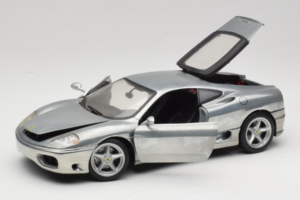 Ferrari 360 Modena Chrómová Strieborná Hot Wheels 1:18 27774 Kov – obrázok 2 z 8