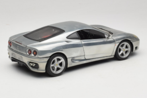 Ferrari 360 Modena Chrómová Strieborná Hot Wheels 1:18 27774 Kov – obrázok 3 z 8