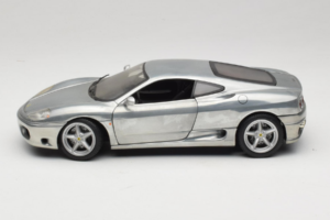 Ferrari 360 Modena Chrómová Strieborná Hot Wheels 1:18 27774 Kov – obrázok 4 z 8