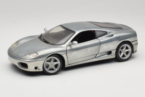 Ferrari 360 Modena Chrómová Strieborná Hot Wheels 1:18 27774 Kov