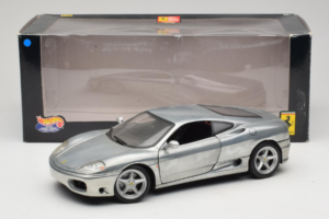 Ferrari 360 Modena Chrómová Strieborná Hot Wheels 1:18 27774 Kov – obrázok 8 z 8