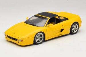 Ferrari F355 Spider Žltý s Čiernou Strechou UT Models 1:18 180074030-P4 Kov