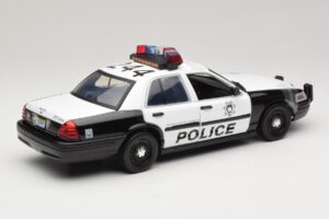 Ford Crown Victoria Police Interceptor The Hangover Movie Greenlight 1:18 12911 Kov – obrázok 2 z 6