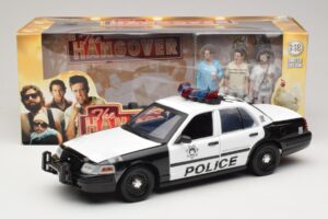 Ford Crown Victoria Police Interceptor The Hangover Movie Greenlight 1:18 12911 Kov – obrázok 6 z 6