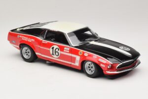 Ford Mustang Boss 302 #16 Bud Moore Engineering G. Follmer Trans-Am 1969 OEM 1:18 FORD006 Kov – obrázok 6 z 8