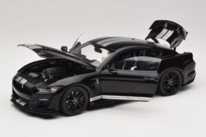 Ford Mustang Shelby GT500 S550 Čierny IXO 1:18 U18RDC002-FO Kov – obrázok 2 z 8