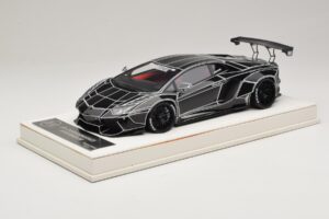 Lamborghini Aventador Liberty Walk TRON Lesklá Čierna JUC 1:18 Lamborghini Aventador Liberty Walk TRON Lesklá Čierna JUC 1:18 J32-14 Živica