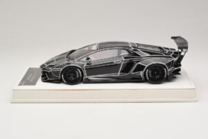 Lamborghini Aventador Liberty Walk TRON Lesklá Čierna JUC 1:18 J32-14 Živica – obrázok 3 z 7