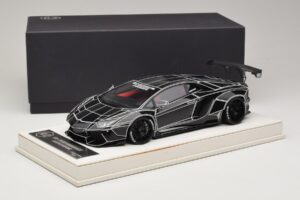 Lamborghini Aventador Liberty Walk TRON Lesklá Čierna JUC 1:18 J32-14 Živica – obrázok 7 z 7