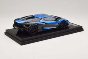 Lamborghini Revuelto Blue Black IVY Merit 1:18 REMC040 Živica – obrázok 3 z 7
