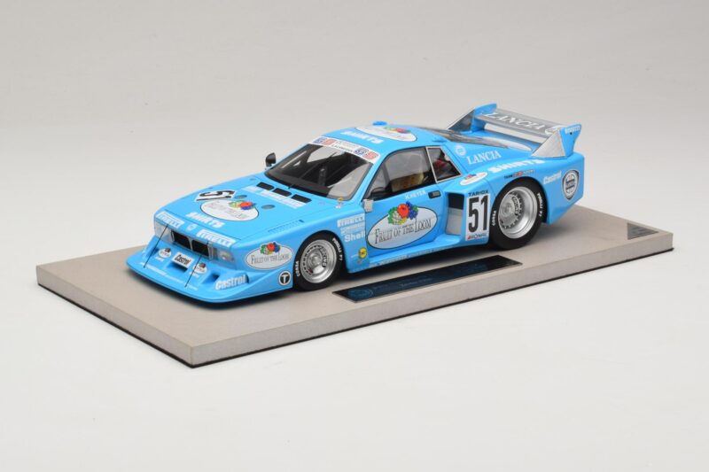 Lancia Beta Montecarlo Turbo #51 H. Heyer DRM Zolder 1980 Top Marques 1:18 CK920188 Živica