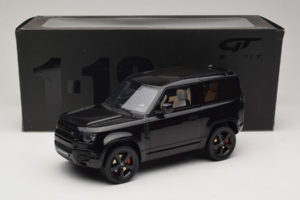 Land Rover Defender 90 L663 P400 X-Dynamic HSE Santorini Black GT Spirit 1:18 GT992 Živica – obrázok 6 z 6