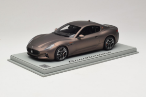 Maserati GranTurismo Trofeo Rame Folgore BBR 1:18 P18240AMAS Živica – obrázok 2 z 7