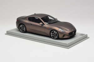 Maserati GranTurismo Trofeo Rame Folgore BBR 1:18 P18240AMAS Živica – obrázok 4 z 7