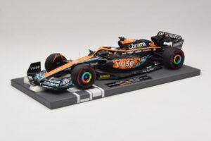 McLaren MCL36 O. Piastri Abu Dhabi Test 2022 Minichamps 1:18 537221828 Živica