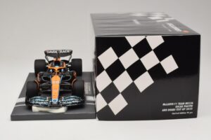 McLaren MCL36 O. Piastri Abu Dhabi Test 2022 Minichamps 1:18 537221828 Živica – obrázok 6 z 7