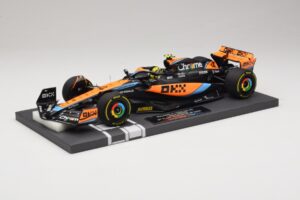 McLaren MCL60 #4 L. Norris 2nd Place Hungarian GP 2023 Minichamps 1:18 537233004 Živica