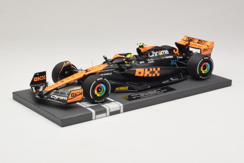 McLaren MCL60 #4 L. Norris 2nd Place Japanese GP 2023 Minichamps 1:18 537233504 Živica