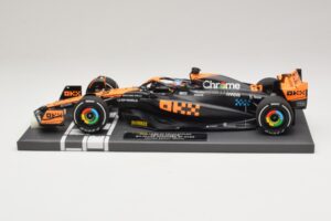 McLaren MCL60 #81 O. Piastri Japanese GP 2023 Minichamps 1:18 537233581 Živica – obrázok 3 z 7