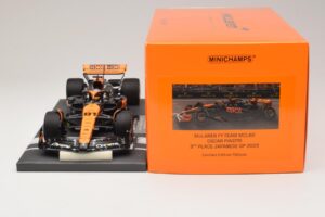McLaren MCL60 #81 O. Piastri Japanese GP 2023 Minichamps 1:18 537233581 Živica – obrázok 6 z 7
