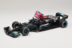 Mercedes AMG Petronas W12 E Performance L. Hamilton Winner British GP 2021 Minichamps 1:18 110211144 Živica