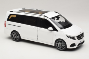 Mercedes V-Class W447 AMG Line Biely Norev 1:18 183876 Kov – obrázok 6 z 8