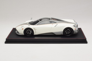 Pagani Huayra Luminous Green AB 1:18 REMC041 Živica