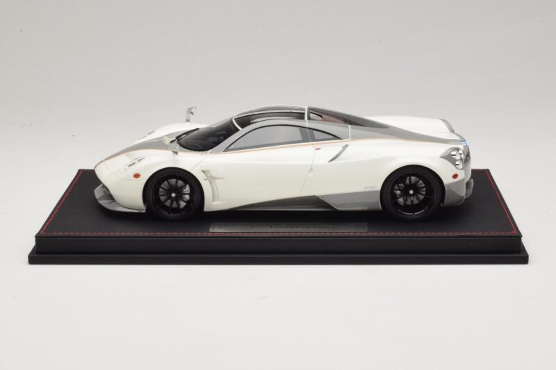 Pagani Huayra Luminous Green AB 1:18 REMC041 Živica