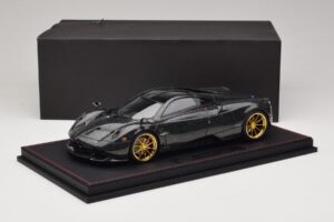Pagani Huayra Starry Night Sky AB 1:18 REMC039 Živica – obrázok 7 z 7