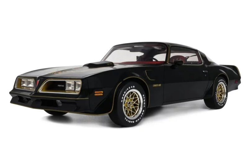 Pontiac Firebird Trans Am Starlight Black Otto 1:12 G098 Živica