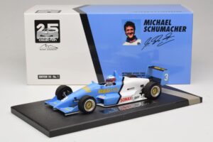 Reynard F903 Spiess M. Schumacher Winner Macau GP 1990 Minichamps 1:18 517901803 Živica – obrázok 6 z 6