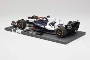 Scuderia AlphaTauri AT04 D. Ricciardo Hungarian GP 2023 Minichamps 1:18 117231203 Živica – obrázok 5 z 7