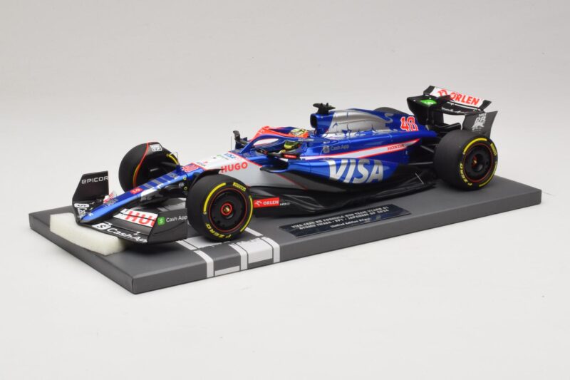 Visa Cash App RB VCARB 01 A. Iwasa FP1 Japanese GP 2024 Minichamps 1:18 117240440 Živica