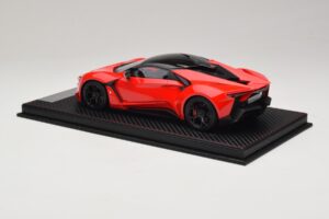 W Motors Fenyr Supersport Červený SophiArt 1:18 SA003-06 Živica – obrázok 4 z 6