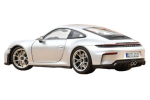 Porsche 911 992.2 GT3 Touring Package GT Silver Metallic Norev 1:18 187002 Kov – obrázok 3 z 5