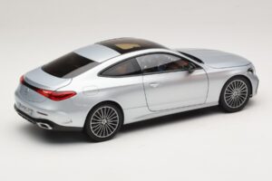Mercedes CLE C236 Kupé Hightech Silver Norev 1:18 183939 Kov – obrázok 3 z 8