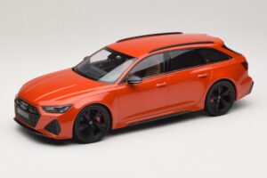 Audi RS6 C8 Avant Oranžový Metalický Minichamps 1:18 155018012 Kov