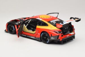 BMW M4 GT3 #31 Schubert Motorsport S. van der Linde Winner DTM Lausitzring 2022 Minichamps 1:18 113222031 Kov – obrázok 5 z 8