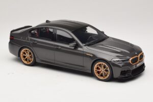 BMW M5 CS F90 Brands Hatch Grey Metallic GT Spirit 1:18 GT993 Živica – obrázok 4 z 6