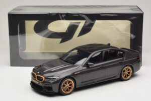 BMW M5 CS F90 Brands Hatch Grey Metallic GT Spirit 1:18 GT993 Živica – obrázok 6 z 6