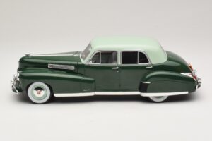 Cadillac Fleetwood Series 60 Special Zelený MCG 1:18 MCG18657 Kov – obrázok 3 z 6