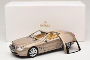Mercedes SL500 R230 Travertine Beige Norev 1:18 183843 Kov – obrázok 9 z 9