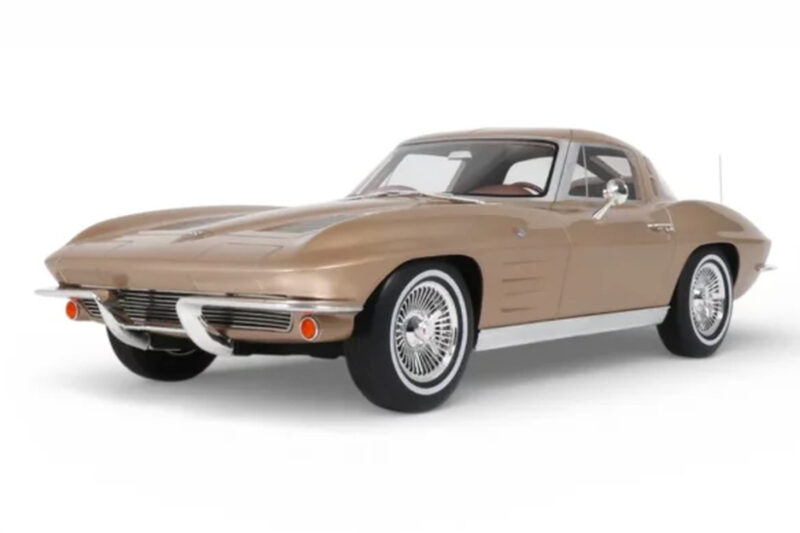 Chevrolet Corvette C2 Sting Ray Saddle Tan GT Spirit 1:12 Chevrolet Corvette C2 Sting Ray Saddle Tan GT Spirit 1:12 GT1004 Živica