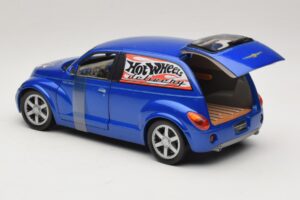 Chrysler PT Cruiser Dodávkový Modrý Hot Wheels 1:18 29616 Kov – obrázok 4 z 7