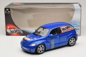 Chrysler PT Cruiser Dodávkový Modrý Hot Wheels 1:18 29616 Kov – obrázok 7 z 7