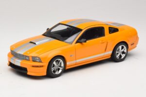 Ford Mustang GT S197 Grabber Orange Metallic AUTOart 1:18 73117-A1 Kov
