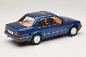 Ford Orion Mk2 1.6i Metallic Blue MCG 1:18 MCG18490 Kov – obrázok 2 z 6