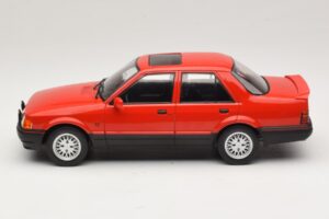 Ford Orion Mk2 1600E Červený MCG 1:18 MCG18488 Kov – obrázok 3 z 6